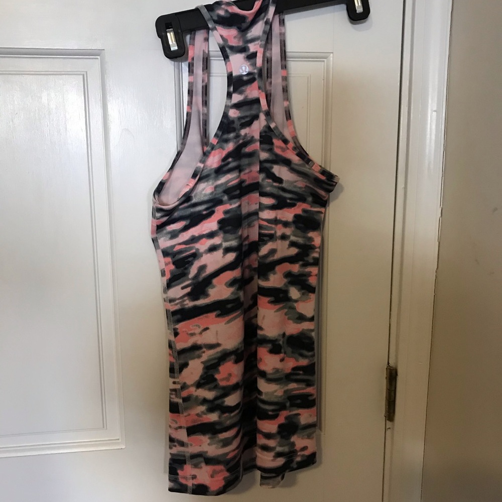 Lululemon Tank